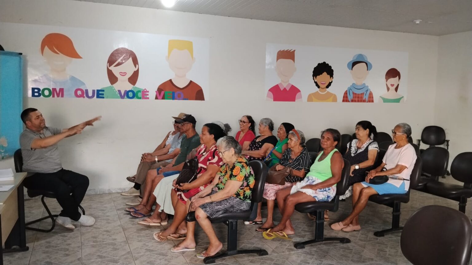 cras-pankararu-promove-roda-de-conversa-sobre-protagonismo-e-valorizacao-da-pessoa-idosa