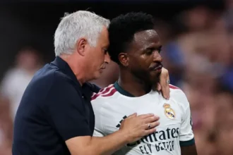mourinho-e-acusado-de-se-esconder-apos-polemica-com-vini-jr.
