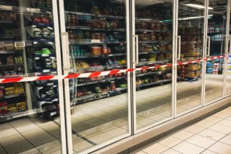hackers-fazem-freezers-de-supermercados-chegarem-a-50°c-na-franca