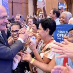 em-aparecida,-alckmin-pede-isencao-da-justica-eleitoral