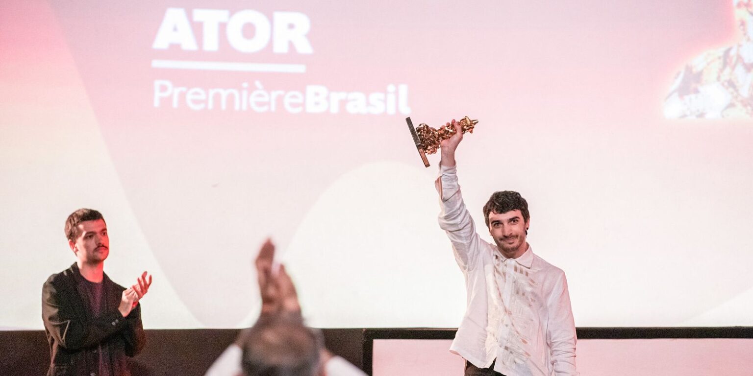 a-margem-do-rio-e-elza-vencem-principais-premios-do-festival-do-rio