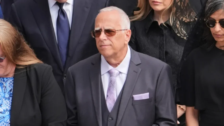 irmao-do-papa-leao-14-tambem-esta-com-cancer-e-em-tratamento,-diz-jornal