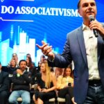 flavio-faz-visita-ao-pai-em-prisao-domiciliar-e-recebe-apoios-em-sp