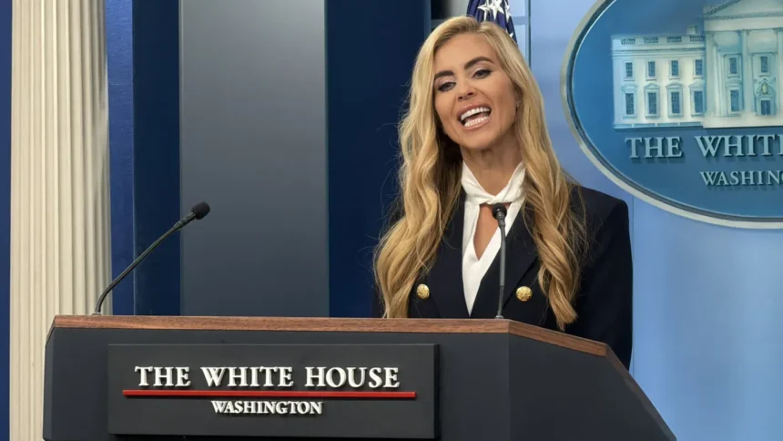 nova-porta-voz-de-trump-confunde-marido-com-presidente-e-viraliza;-veja