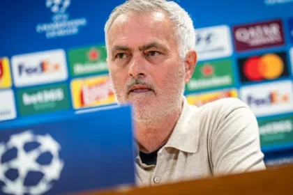 mourinho-causa-polemica-e-e-acusado-de-nao-conhecer-regras-do-futebol