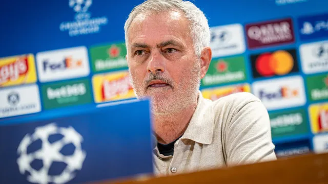 mourinho-causa-polemica-e-e-acusado-de-nao-conhecer-regras-do-futebol