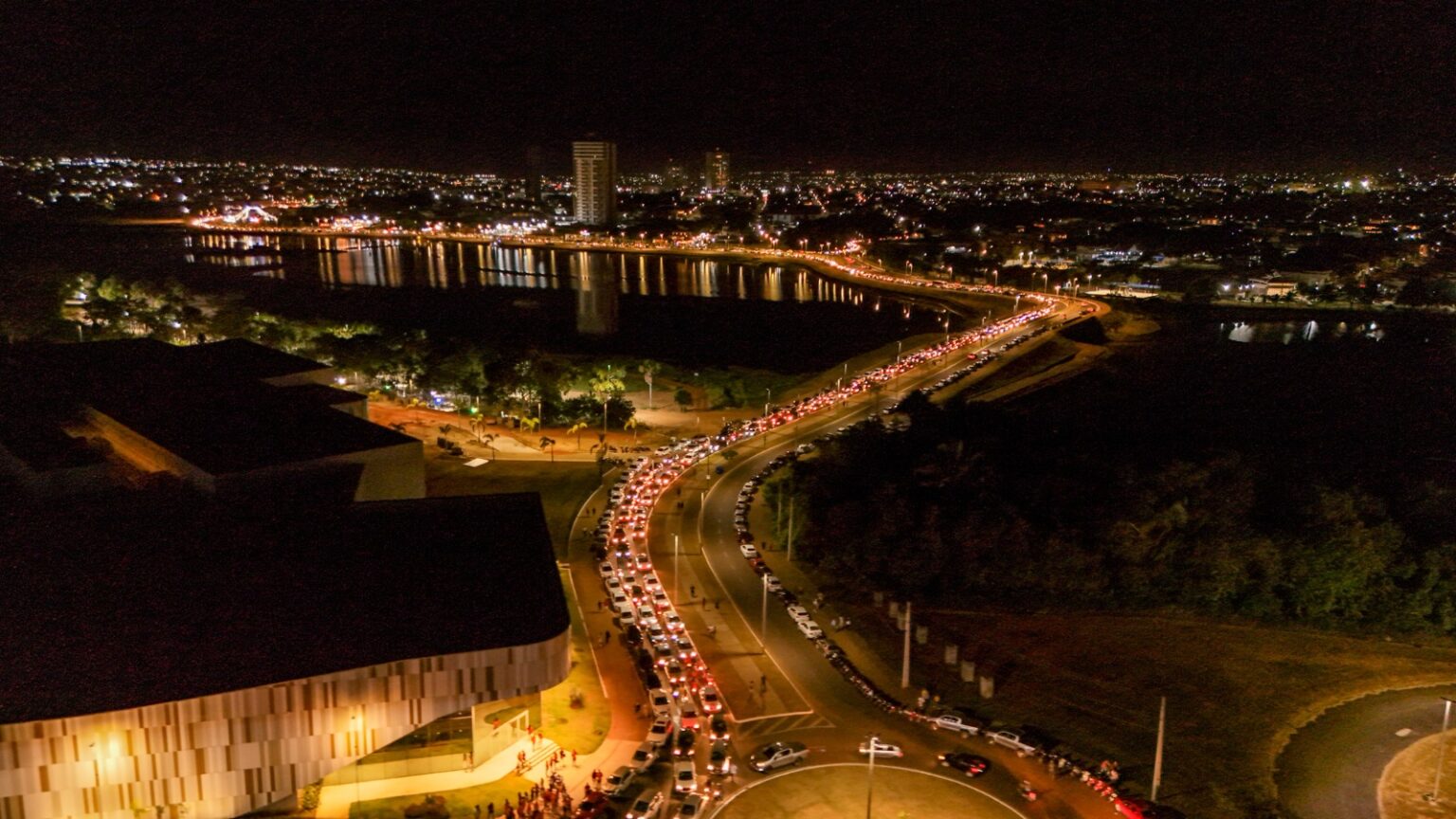 astt-orienta-motoristas-sobre-transito-para-o-festival-levanta-te-em-araguaina