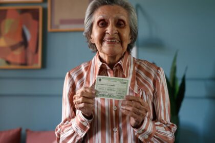 abstencao-de-eleitores-com-mais-de-70-anos-cai-9,7-pontos-percentuais