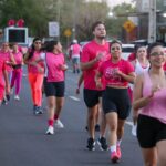 em-palmas,-corrida-outubro-em-passos-reune-comunidade-e-reforca-prevencao-ao-cancer-de-mama-e-do-colo-do-utero