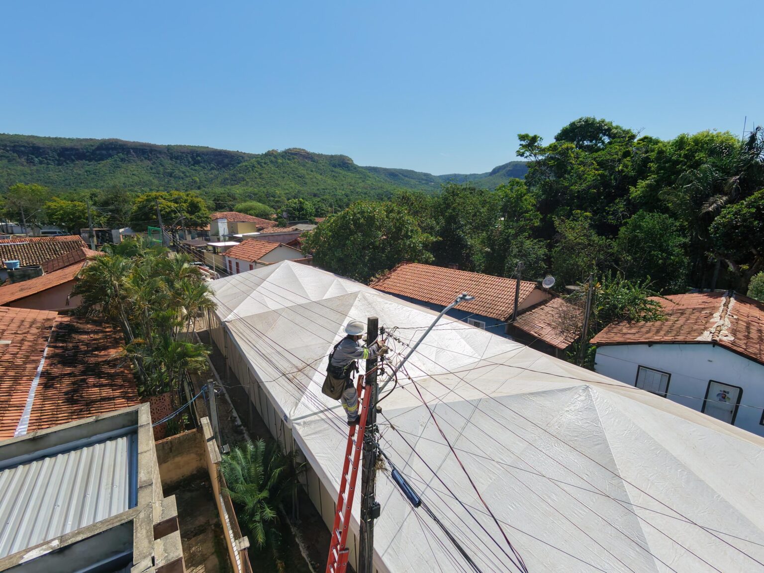 iluminacao-publica-e-reforcada-em-taquarucu-para-a-festa-da-colheita-da-jabuticaba