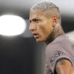 richarlison-pede-que-pf-investigue-flavio-bolsonaro-por-posse-de-imovel-de-luxo