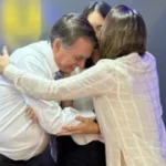 michelle-bolsonaro-celebra-16-anos-da-filha-laura:-“nossa-heranca”