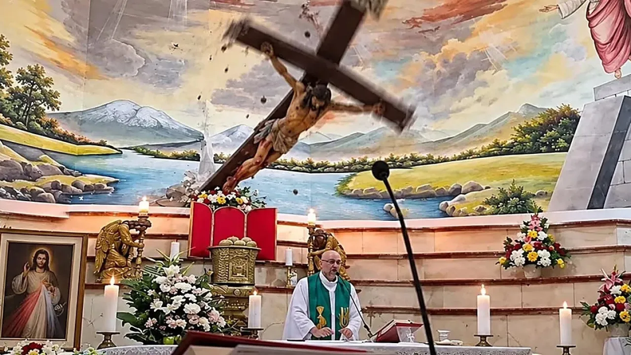 padre-refletiu-sobre-a-morte-antes-de-cruz-cair:-“todos-vamos-morrer”