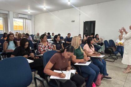 capacitacao-reune-profissionais-de-diferentes-secretarias-para-fortalecer-a-rede-de-protecao-a-criancas-e-adolescentes-em-gurupi