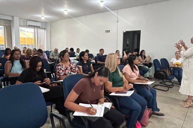 capacitacao-reune-profissionais-de-diferentes-secretarias-para-fortalecer-a-rede-de-protecao-a-criancas-e-adolescentes-em-gurupi