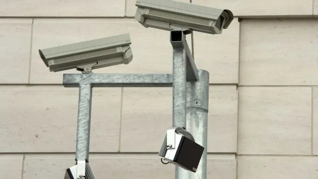 ministerio-publico-abre-procedimento-para-investigar-falha-de-seguranca-no-smart-sampa