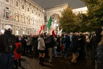 viajando-pela-europa?-veja-dicas-para-evitar-areas-de-protesto-e-como-buscar-ajuda