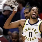 nba:-haliburton-volta-apos-486-dias-de-grave-lesao-com-lagrimas-e-decisivo-para-os-pacers