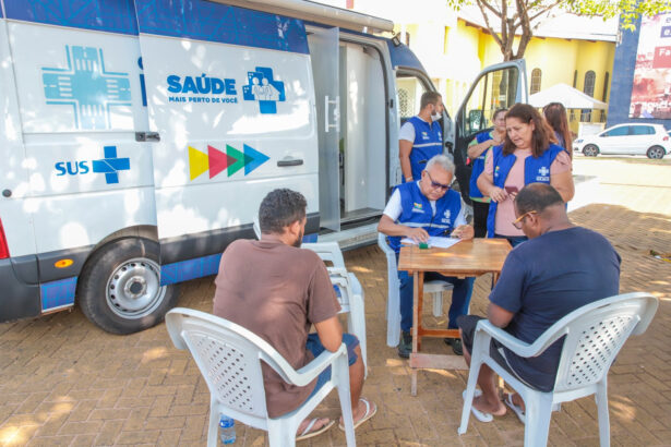 consultorio-na-rua-de-araguaina-leva-cuidado-e-acolhimento-a-populacao-em-situacao-de-rua