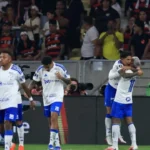 cruzeiro-vence,-avanca-lider-e-pega-libertad-nas-quartas-da-libertadores