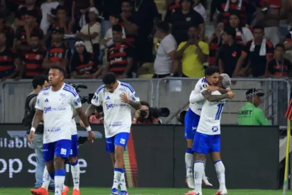 cruzeiro-vence,-avanca-lider-e-pega-libertad-nas-quartas-da-libertadores