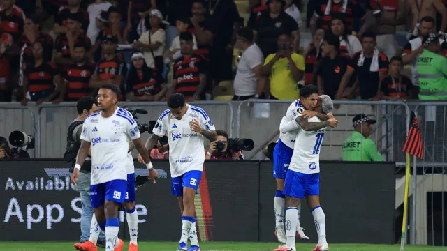 cruzeiro-vence,-avanca-lider-e-pega-libertad-nas-quartas-da-libertadores