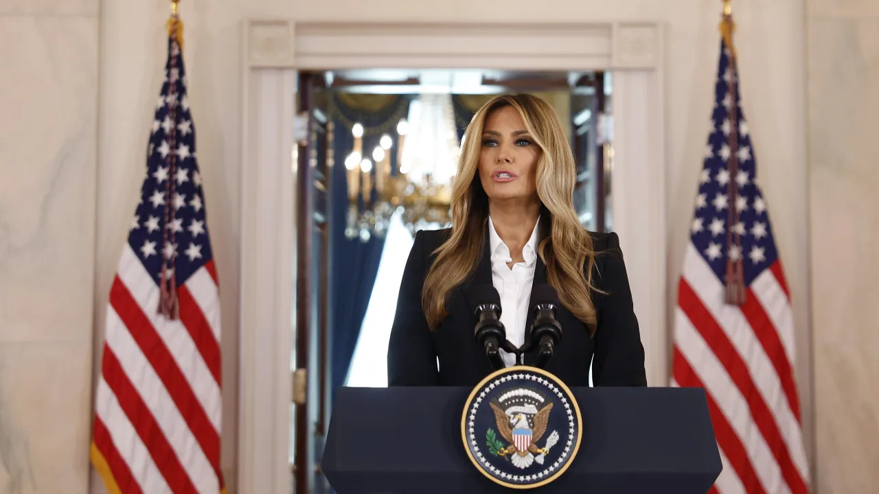 melania-trump-mediou-tregua-em-cidade-ocupada-na-ucrania,-dizem-eua