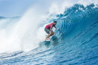 surfe:-medina-e-vice-campeao-em-peniche-e-sobe-para-4o-no-ranking