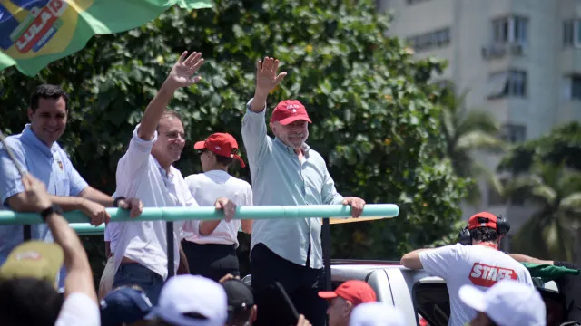 lula-celebra-sucesso-do-‘exercito-de-lula’-e-ironiza-que-trump-esta-preocupado