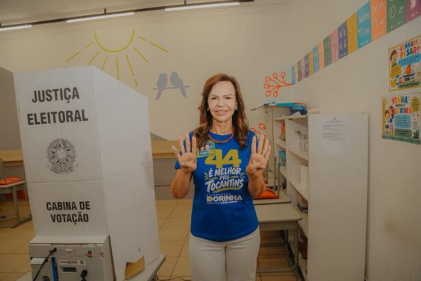 professora-dorinha-(uniao)-vota-em-palmas-neste-2o-turno