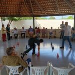 cras-kanela-recebe-atendimentos-de-fisioterapia-para-grupo-de-pessoas-idosas