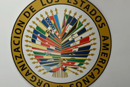 oea-acompanha-denuncias-de-falta-de-onibus-no-dia-da-eleicao