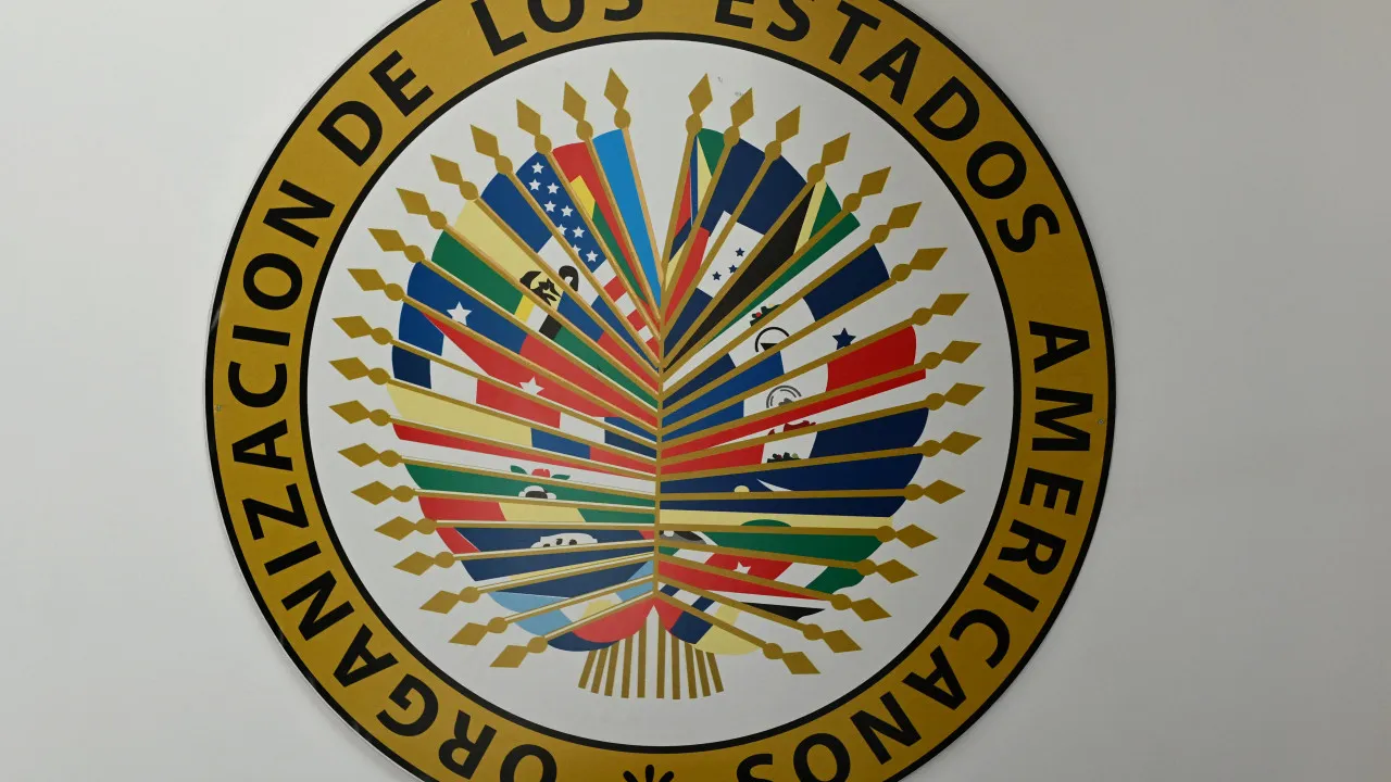 oea-acompanha-denuncias-de-falta-de-onibus-no-dia-da-eleicao