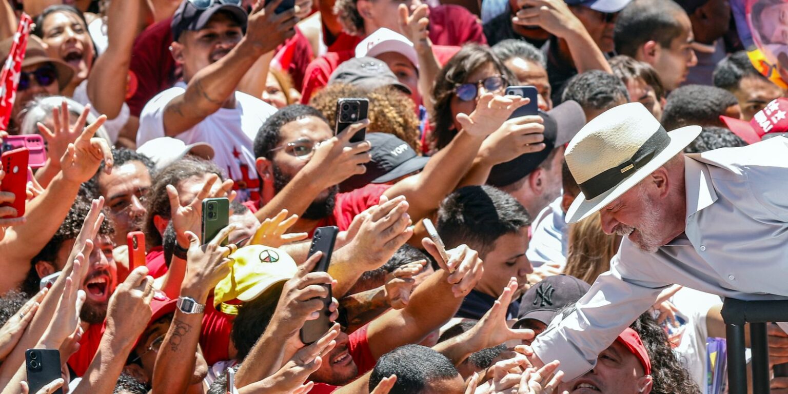 presidente-do-tse-liga-para-lula-para-parabenizar-reeleicao