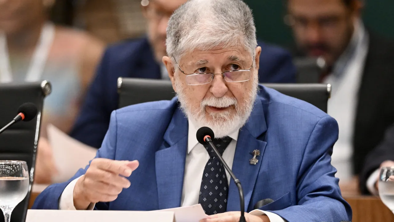 ‘so-se-ele-esta-se-referindo-a-meta’,-diz-celso-amorim-sobre-acusacao-de-fraude-de-trump-contra-eleicao