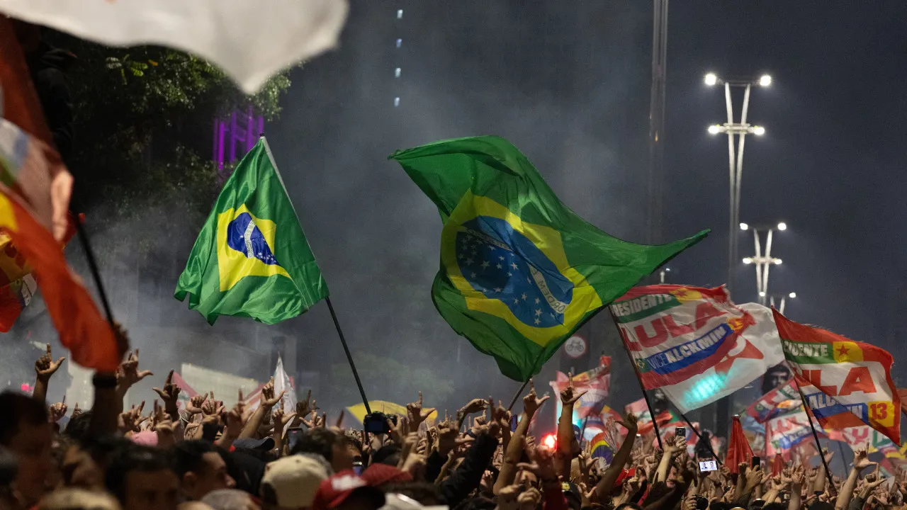 vitoria-de-lula-ensina-europa-a-conter-“onda-fascista”