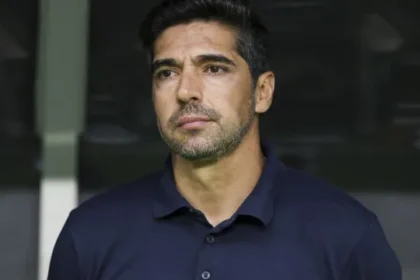 pesadelo-no-ataque?-como-abel-pode-escalar-o-palmeiras-contra-o-santos