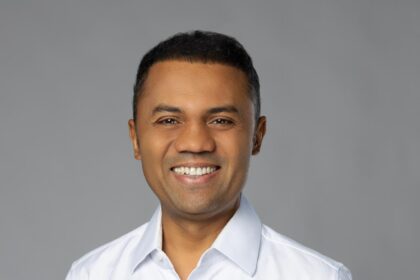 votado-nos-139-municipios,-moisemar-marinho-agradece-votacao-expressiva-e-destaca-forca-do-mandato