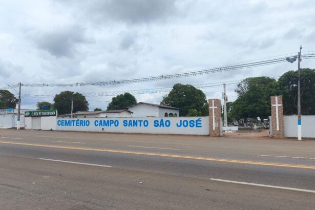 prefeitura-de-gurupi-realiza-servicos-de-preparacao-nos-cemiterios-para-o-dia-de-finados;-confira-a-programacao-das-missas