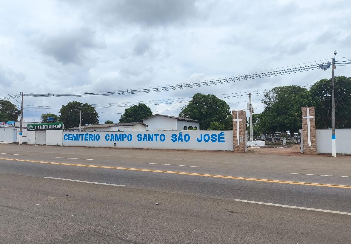 prefeitura-de-gurupi-realiza-servicos-de-preparacao-nos-cemiterios-para-o-dia-de-finados;-confira-a-programacao-das-missas