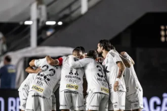 santos-faz-15o-classico-sem-neymar-contra-palmeiras-que-desafia-calendario-por-triplice-coroa