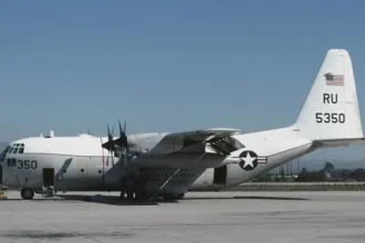 por-que-um-aviao-militar-dos-eua-pousou-no-brasil?-veja-o-que-se-sabe