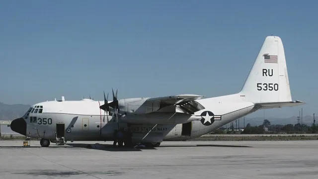 por-que-um-aviao-militar-dos-eua-pousou-no-brasil?-veja-o-que-se-sabe