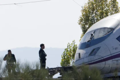 acidente-de-trens-na-espanha-faz-64-mortos;-veja-imagens-da-tragedia