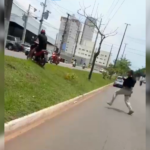 agente-da-prf-cai-em-via-ao-perseguir-motociclista-a-pe-apos-ordem-de-parada-no-to;