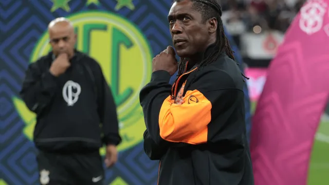 reencontro-do-corinthians-com-a-vitoria-tem-gols-com-a-marca-de-seedorf